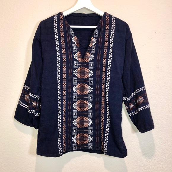 Other - Vintage Boho Mexican Embroidered Navy Linen Tunic